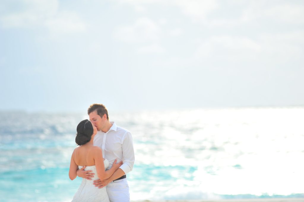 Как красиво выйти замуж, или свадьба на Мальдивах_0